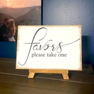 Favors Sign for Party/Wedding/Showers
